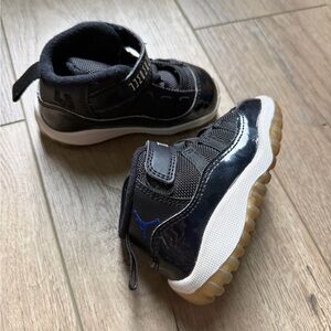 Toddler Nike Air Jordan 11 Retro 'Space Jam Size 5C